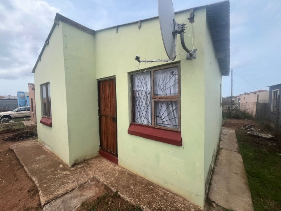 2 Bedroom Property for Sale in Greater Tjoksville Eastern Cape